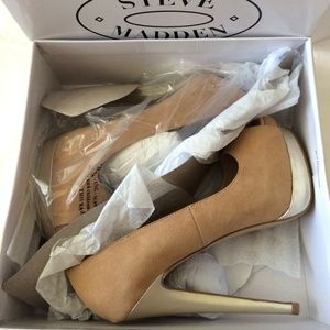 Steve Madden Golden Impoze Taupe Suede Heels